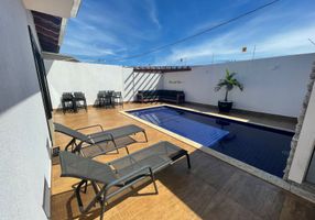 Casa de Condomínio com 2 Quartos à venda, 88m² em Setor Lagoa Quente, Caldas Novas - imagem 1 Foto 1 de Casa de Condomínio com 2 Quartos à venda, 88m² em Setor Lagoa Quente, Caldas Novas