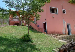 Foto 1 de Fazenda/Sítio com 2 Quartos à venda, 200m² em Centro, Igaratá