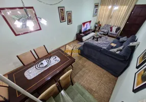 Foto 1 de Sobrado com 4 Quartos à venda, 105m² em Vila Brasílio Machado, São Paulo