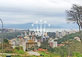 Foto 1 de Lote/Terreno à venda, 450m² em Itacorubi, Florianópolis