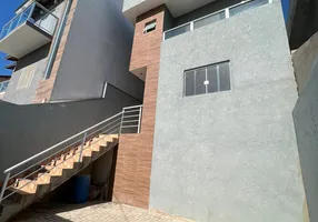 Foto 1 de Casa com 3 Quartos para alugar, 98m² em Portal dos Ipes 3, Cajamar