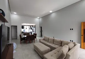 Foto 1 de Casa de Condomínio com 3 Quartos à venda, 200m² em Centro, Bragança Paulista