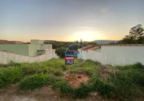 Foto 1 de Lote/Terreno à venda, 340m² em Vila Nova, São Pedro