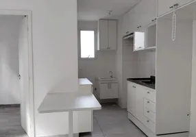 Foto 1 de Apartamento com 2 Quartos para alugar, 35m² em Jardim Marajoara, São Paulo