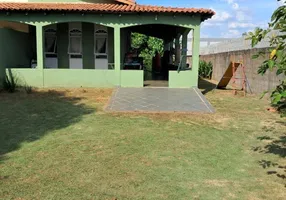 Foto 1 de Fazenda/Sítio com 3 Quartos à venda, 800m² em Residencial Aquarius, Aracoiaba da Serra