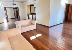 Foto 1 de Apartamento com 4 Quartos à venda, 195m² em Funcionários, Belo Horizonte