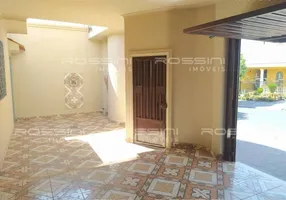 Foto 1 de Casa com 3 Quartos para alugar, 154m² em Parque dos Bandeirantes, Ribeirão Preto