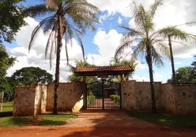 Foto 1 de Fazenda/Sítio com 3 Quartos à venda, 500m² em Recreio Internacional, Ribeirão Preto