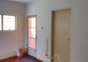 Foto 1 de Casa com 2 Quartos à venda, 323m² em Centro, Aracoiaba da Serra