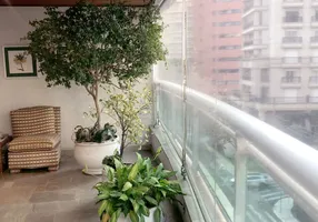 Foto 1 de Apartamento com 3 Quartos à venda, 190m² em Vila Nova Conceição, São Paulo