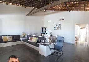 Foto 1 de Casa com 4 Quartos à venda, 200m² em centro, Pirambu