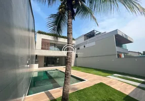 Foto 1 de Casa com 5 Quartos à venda, 450m² em Barra da Tijuca, Rio de Janeiro