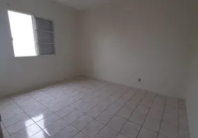 Foto 1 de Apartamento com 2 Quartos para alugar, 50m² em Vila Jacobucci, São Carlos