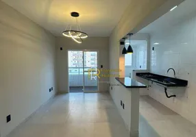 Foto 1 de Apartamento com 2 Quartos à venda, 64m² em Vila Assunção, Praia Grande