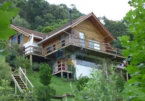 Foto 1 de Fazenda/Sítio com 3 Quartos à venda, 200m² em Distrito de Taquaras, Rancho Queimado