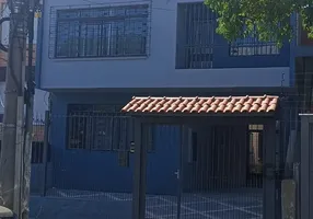 Foto 1 de Sobrado com 6 Quartos à venda, 399m² em Santana, Porto Alegre