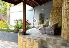 Foto 1 de Casa com 3 Quartos à venda, 212m² em Jardim do Lago, Atibaia