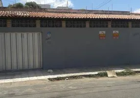 Foto 1 de Ponto Comercial à venda, 336m² em Vila União, Fortaleza