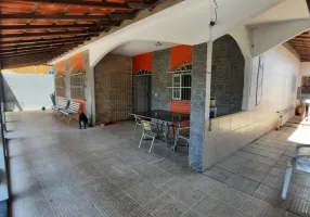 Foto 1 de Casa com 3 Quartos à venda, 200m² em Brisamar, Vila Velha