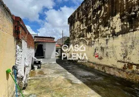 Foto 1 de Lote/Terreno à venda, 219m² em Joaquim Tavora, Fortaleza