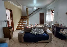 Foto 1 de Casa com 3 Quartos à venda, 270m² em Jardim Bandeirantes, Londrina