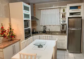 Foto 1 de Casa com 3 Quartos à venda, 170m² em Jaragua, São Paulo