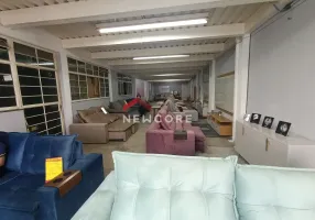 Foto 1 de Galpão/Depósito/Armazém com 6 Quartos à venda, 700m² em Primeiro de Maio, Belo Horizonte