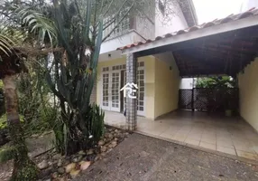 Foto 1 de Casa com 4 Quartos à venda, 180m² em Maravista, Niterói