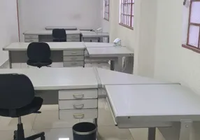 Foto 1 de Imóvel Comercial com 3 Quartos para alugar, 150m² em Santa Tereza, Belo Horizonte