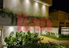 Foto 1 de Casa com 3 Quartos para alugar, 250m² em Vila do Golf, Ribeirão Preto