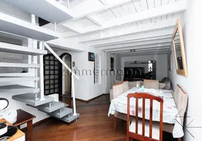 Foto 1 de Casa com 4 Quartos à venda, 239m² em Alto da Lapa, São Paulo