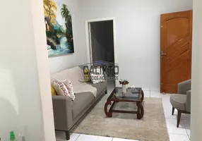 Foto 1 de Casa com 3 Quartos à venda, 183m² em Jaraguá, Uberlândia