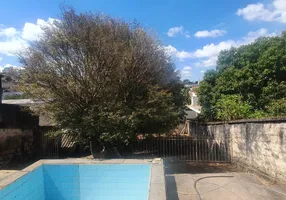 Foto 1 de Casa com 6 Quartos à venda, 550m² em Caiçaras, Belo Horizonte