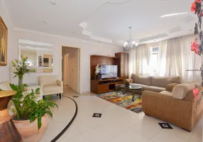Foto 1 de Apartamento com 3 Quartos à venda, 94m² em Água Verde, Curitiba