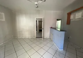 Foto 1 de Casa com 4 Quartos à venda, 300m² em Centro, Vitória