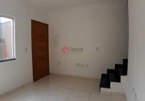 Foto 1 de Sobrado com 2 Quartos à venda, 53m² em Vila Carrão, São Paulo