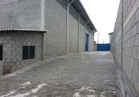 Foto 1 de Galpão/Depósito/Armazém para alugar, 500m² em Recreio Ipitanga, Lauro de Freitas