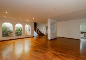 Foto 1 de Casa para alugar, 370m² em Alto de Pinheiros, São Paulo