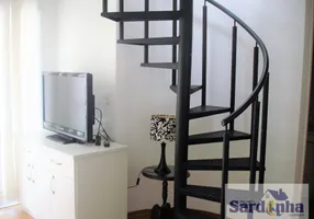 Foto 1 de Cobertura com 2 Quartos para alugar, 150m² em Vila Suzana, São Paulo