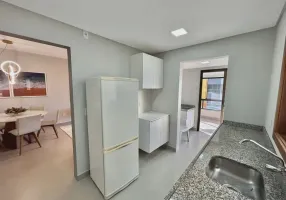 Foto 1 de Apartamento com 2 Quartos à venda, 112m² em Centro, Agronômica