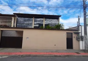 Foto 1 de Casa com 2 Quartos à venda, 135m² em Eurico Salles, Serra