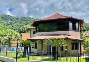 Foto 1 de Casa com 4 Quartos à venda, 562m² em Vila Muriqui, Mangaratiba