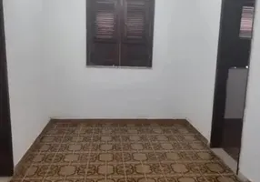 Foto 1 de Casa com 2 Quartos para venda ou aluguel, 75m² em Cosme de Farias, Salvador