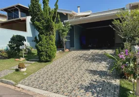 Foto 1 de Casa de Condomínio com 3 Quartos à venda, 165m² em Taboão, São Roque