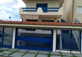 Foto 1 de Sobrado com 3 Quartos para alugar, 415m² em Jardim Alvorada, São Carlos