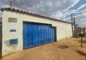 Foto 1 de Casa com 3 Quartos à venda, 127m² em Vale do Amanhecer, Planaltina