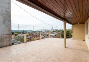 Foto 1 de Casa com 2 Quartos para alugar, 65m² em Camaquã, Porto Alegre