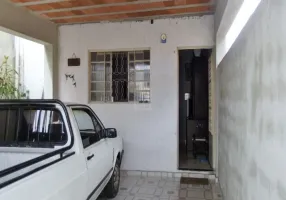 Foto 1 de Casa com 2 Quartos à venda, 180m² em Vila Naly, Caçapava