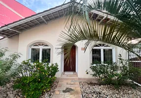Foto 1 de Casa com 3 Quartos à venda, 233m² em Bom Abrigo, Florianópolis