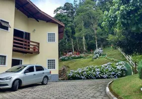 Foto 1 de Casa de Condomínio com 3 Quartos à venda, 230m² em Zona Rural, Santo Antônio do Pinhal